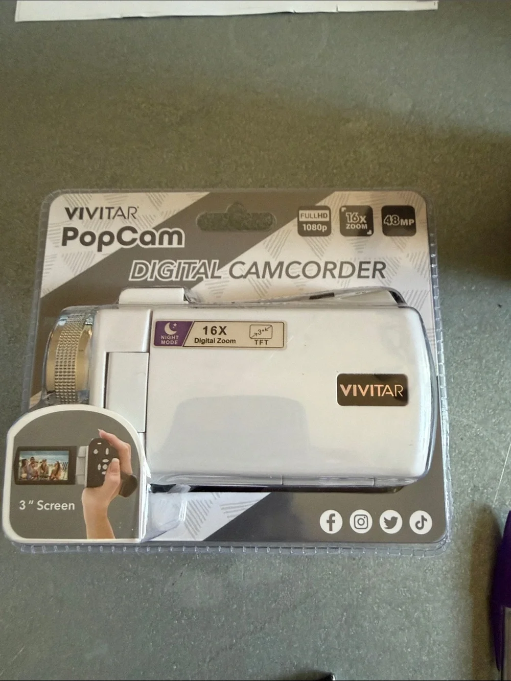 New Digital Camcorder with 16X Zoom and 2 new micro SDXC cards with adapter
